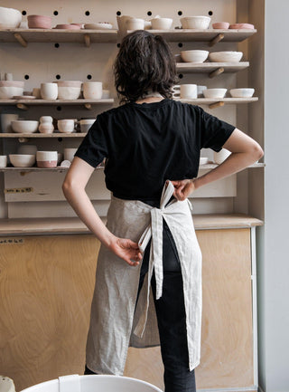 Split leg Artist's apron